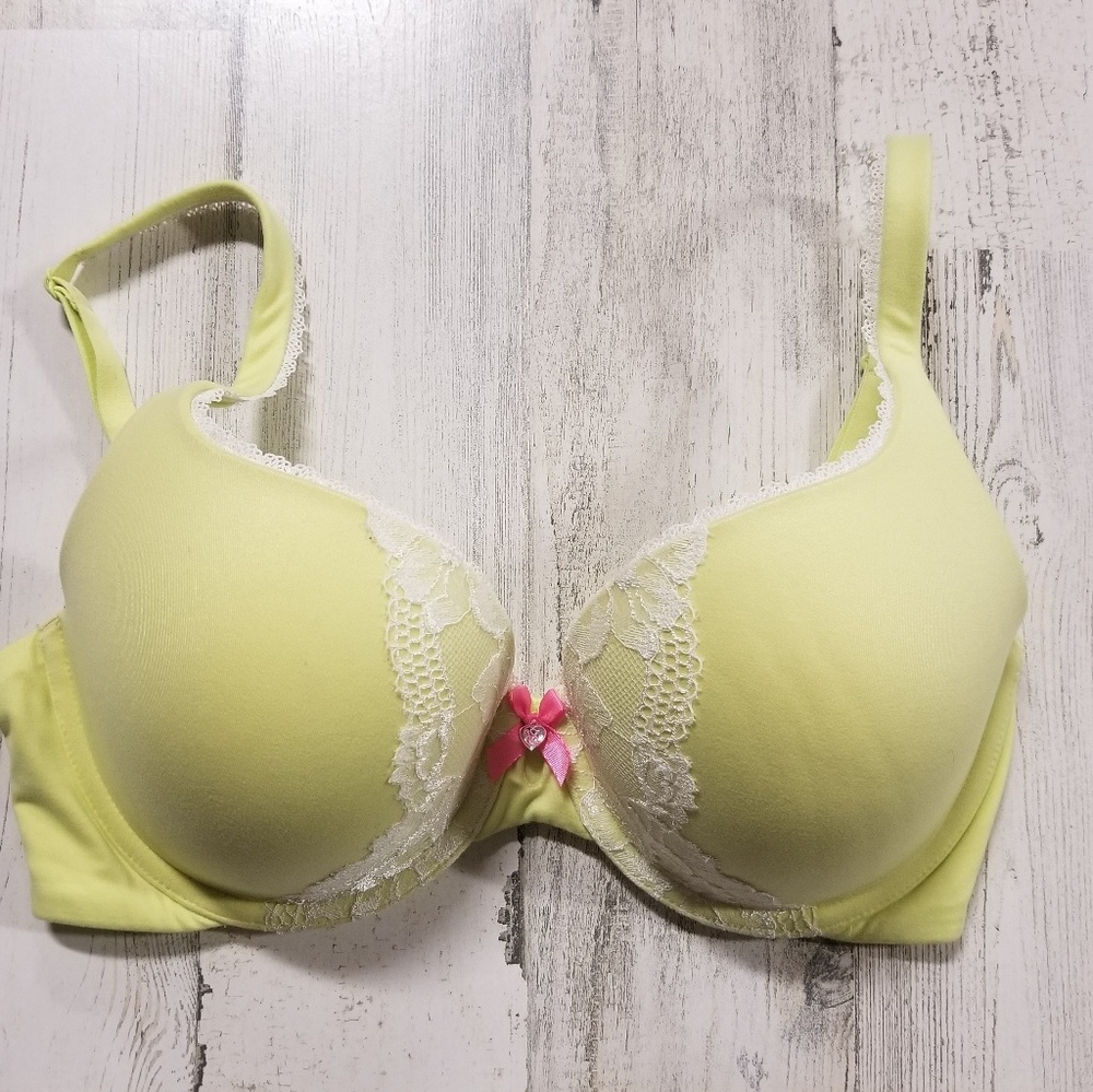 Victoria Secret Bra 32DD